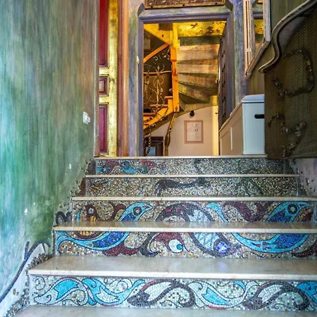 Art فيلة بوخارست